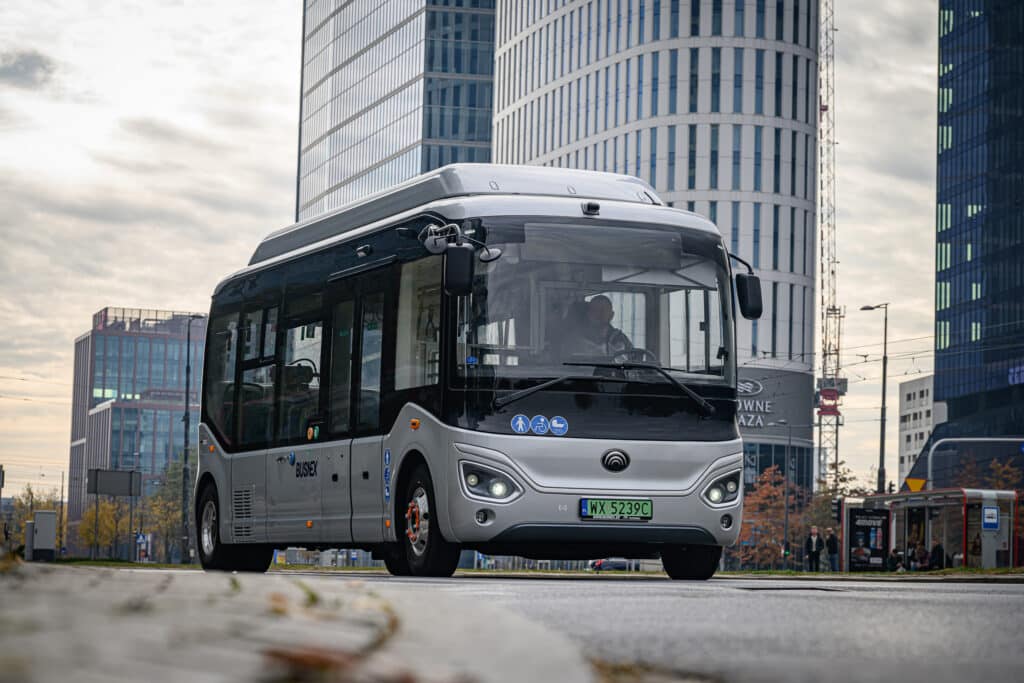 Jakimi autobusami jest zainteresowane Podegrodzie? Analiza SWZ fot. Busnex