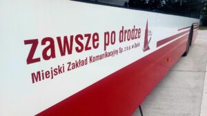 Jak będą wyposażone minibusy dla MZK Opole? Analiza SWZ