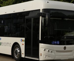 Veramo wygrywa przetarg w Koninie. Tani elektrobus z Elbląga pokonał Solarisa