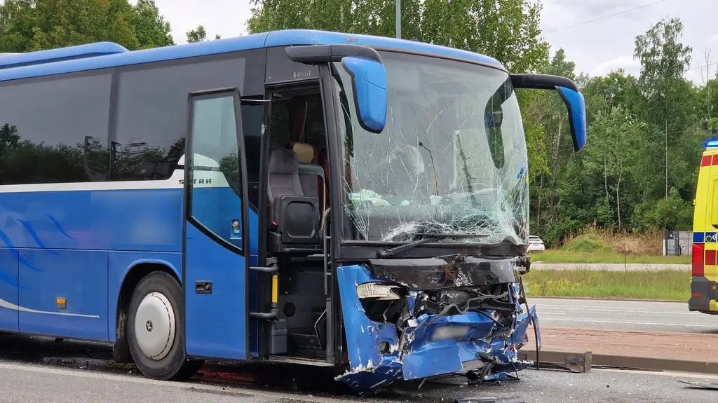 Wypadek na drodze krajowej numer 50 / Źródło: Mateusz Mżyk/tvnwarszawa.pl
