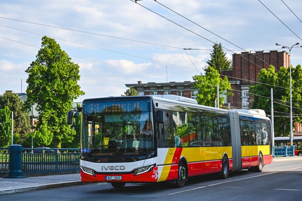 Hradec Králové z przetargiem na 8-letnią ramówkę. W puli do 31 trolejbusów / fot. DPmHK