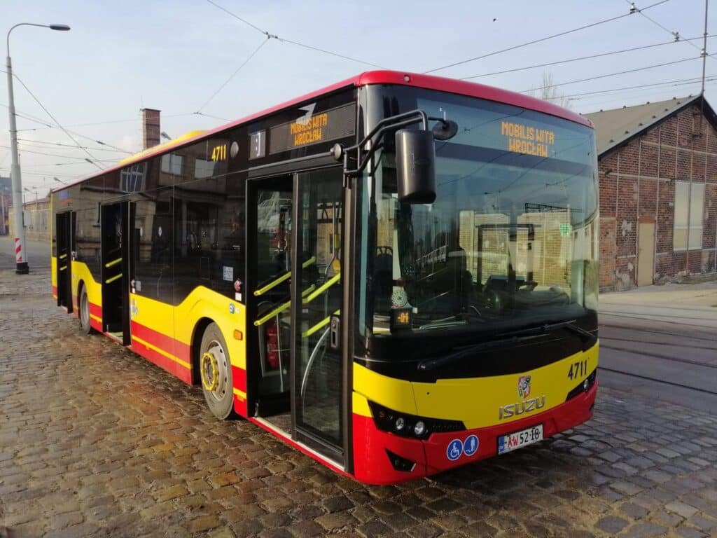 Przetarg awaryjny MPK Wrocław – 22 diesle na szybkie wsparcie taboru