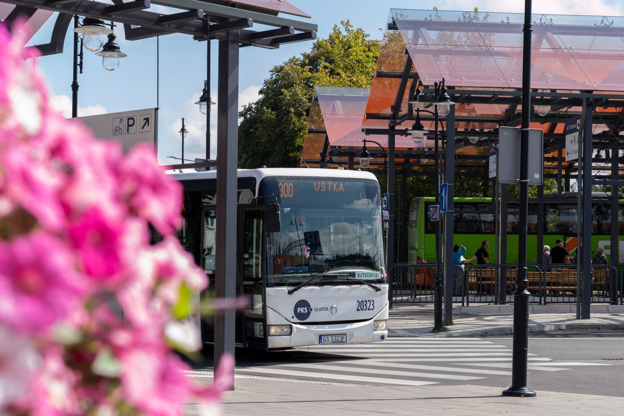 Infobus - Powiat Słupski zamawia też elektrobusy dla PKS-u. Sześć nowych autobusów i ładowarki
