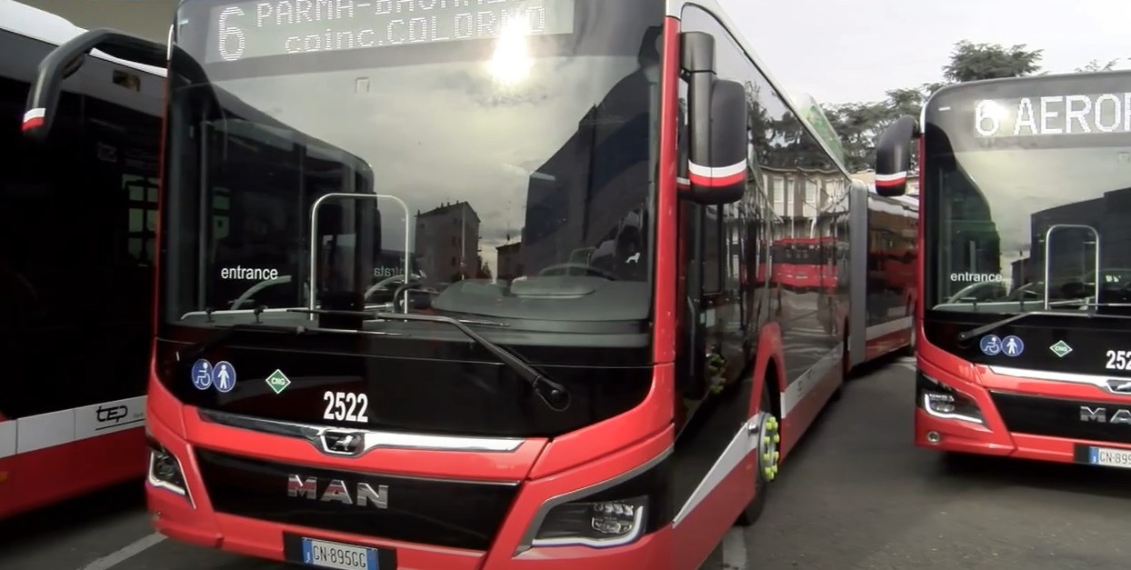 Infobus - Parma cały czas stawia na autobusy CNG: Pięć razy MAN Lion’s City 19 C Efficient Hybrid