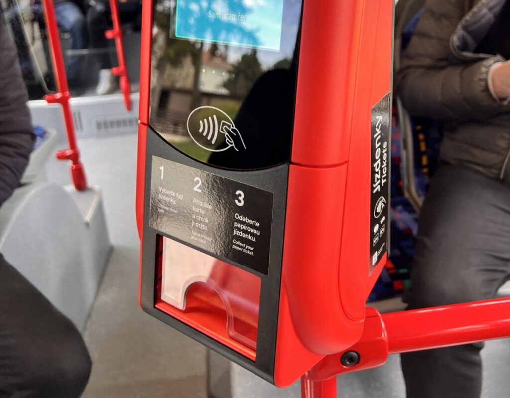 Nowy MIDI tabor w Czechach: Mercedes-Benz Citaro K już na trasach  / fot. UM Uherské Hradiště