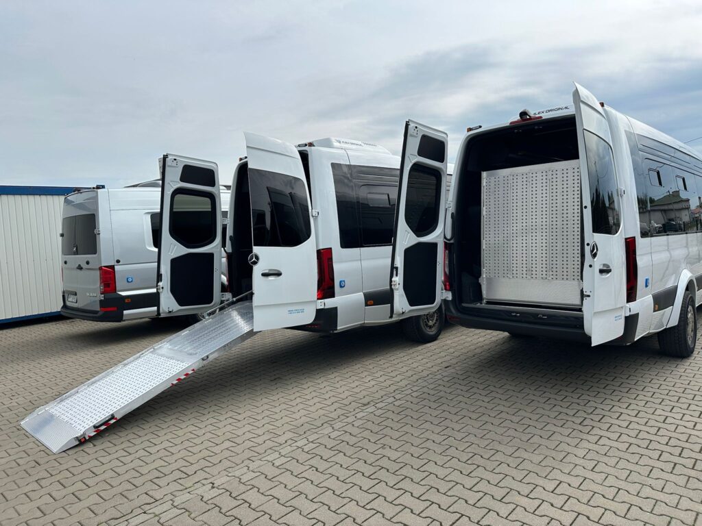 Kolejne minibusy Mercusa wyruszyły na Litwę. Po raz pierwszy wersji e-Sprinter