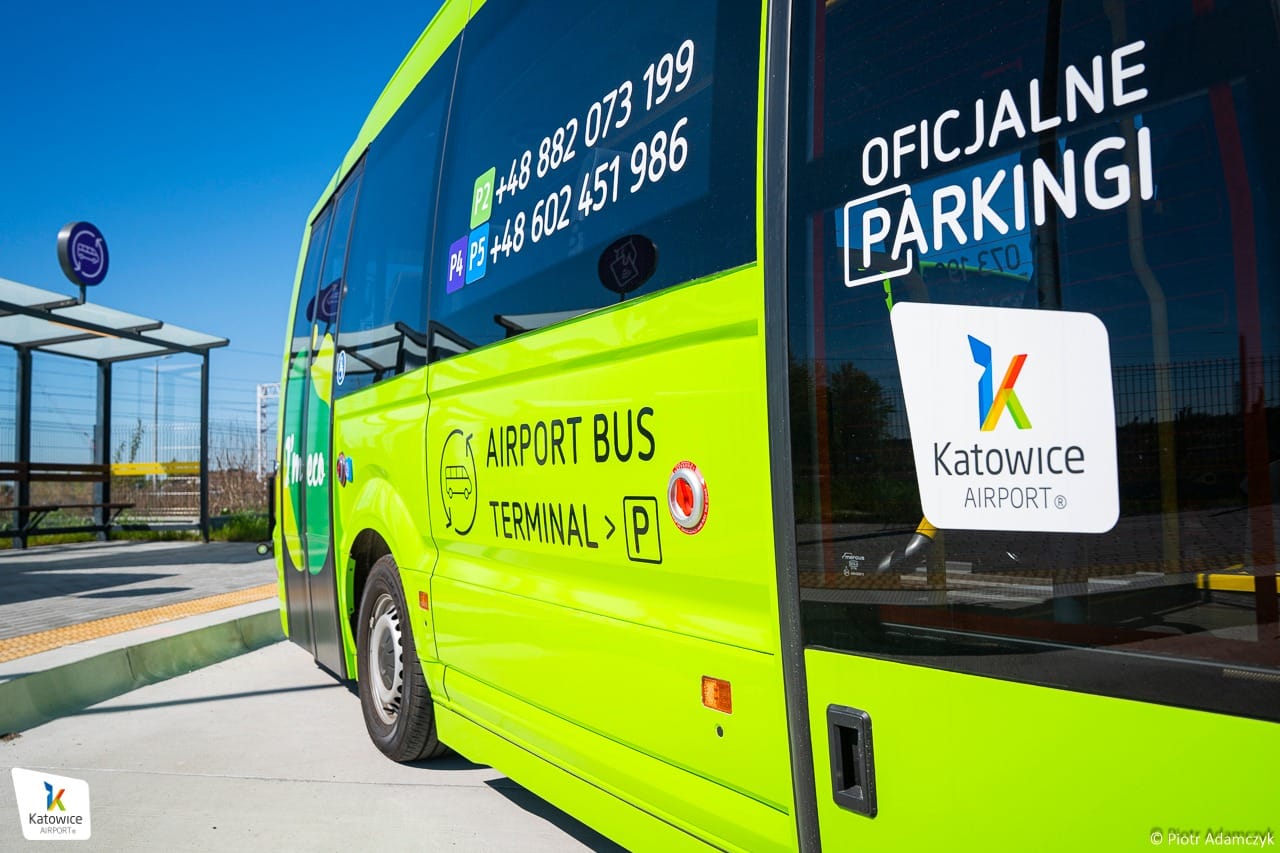 Infobus - Pierwsze lotniskowe autobusy elektryczne w Polsce. Od Mercusa w Katowice Airport