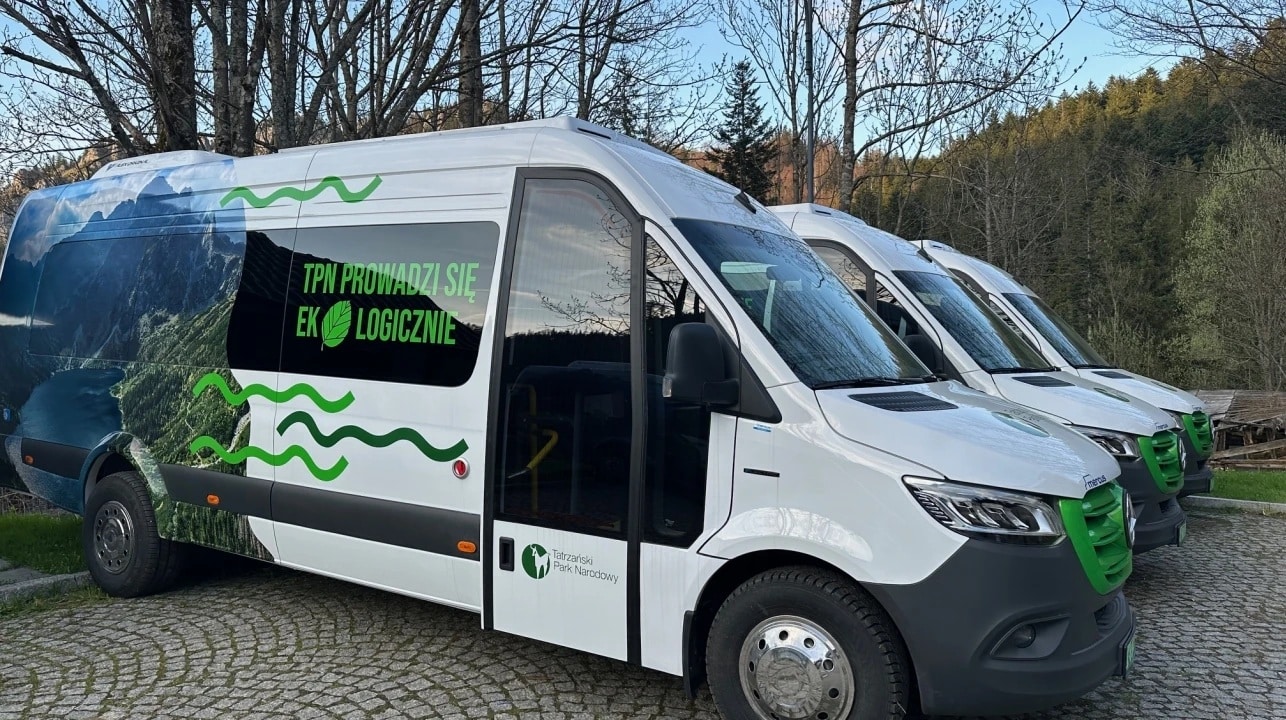 Infobus - Autobusy elektryczne Mercusa już na trasie do Morskiego Oka. Znamy ceny biletów 2025