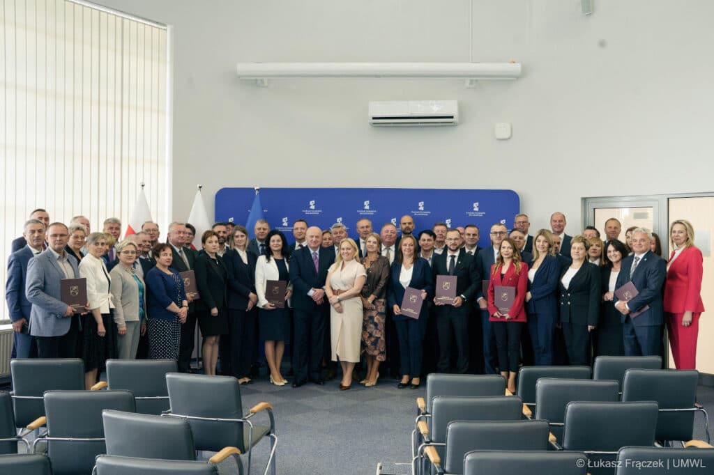 Gmina Ryki inwestuje w nowe autobusy i infrastrukturę. Za 8,8 mln zł z EFRR / fot. UMWL