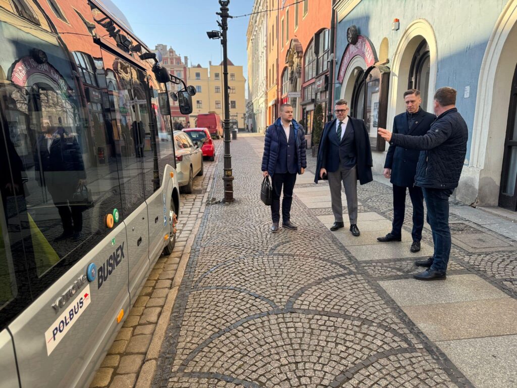 Polbus-PKS chce realnej deregulacji: pięć postulatów dla lepszego transportu