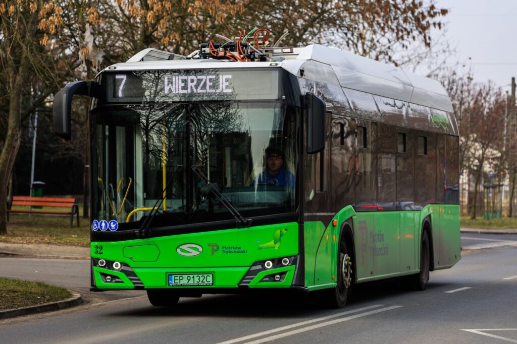 Piotrków ma oszczędności z I przetargu i zamawia pierwszy MEGA autobus elektryczny fot. UM Piotrków Tryb.