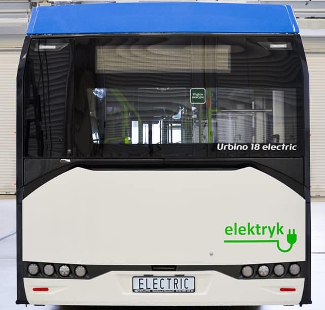 Szczecin: Tylko Solaris w przetargu na cztery autobusy elektryczne dla SPA Klonowica