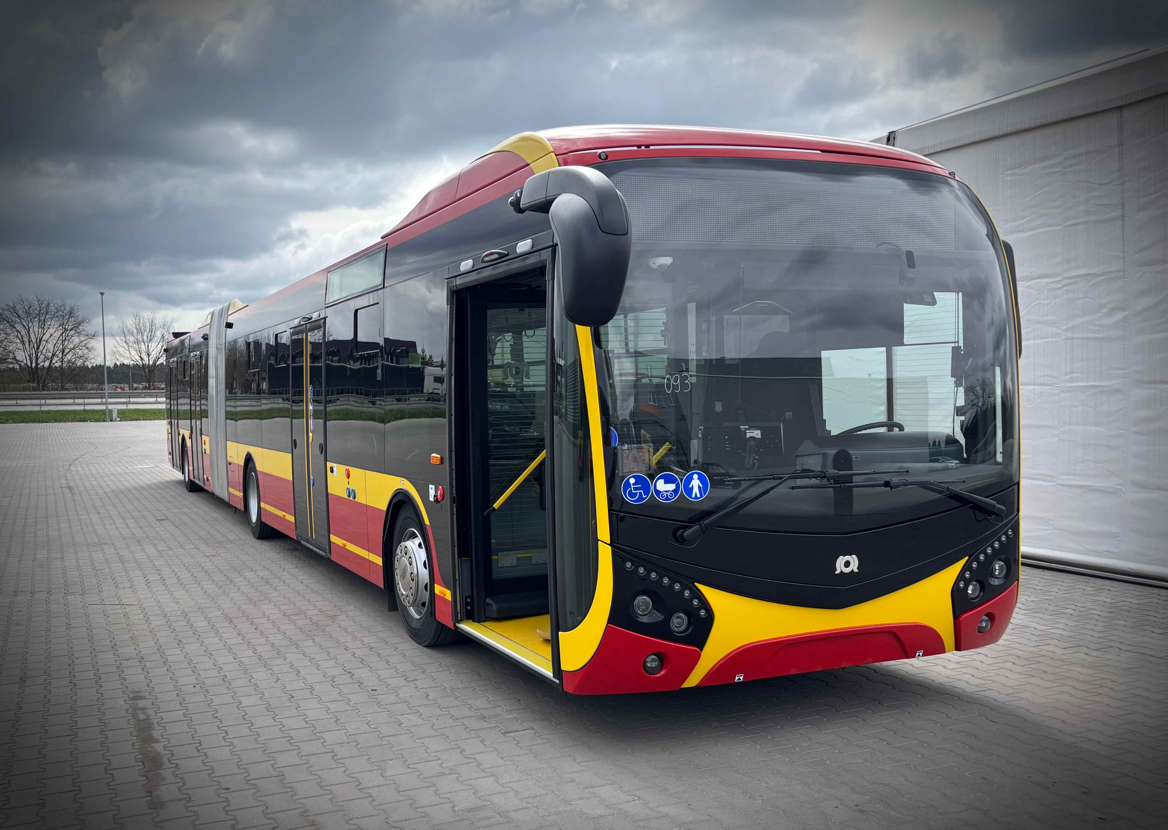 Infobus - Czeski debiut we Wrocławiu. SOR NS18 wjeżdża na polski rynek przez liniowy kontrakt Kłosoka