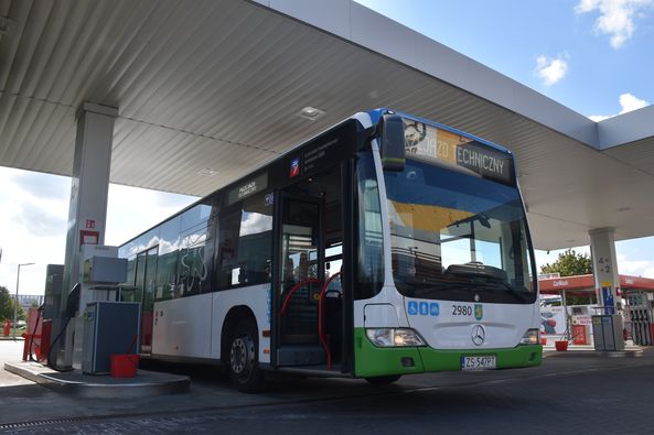 Szczecin: Dostawa autobusów jednoczłonowych niskopodłogowych z rynku wtórnego