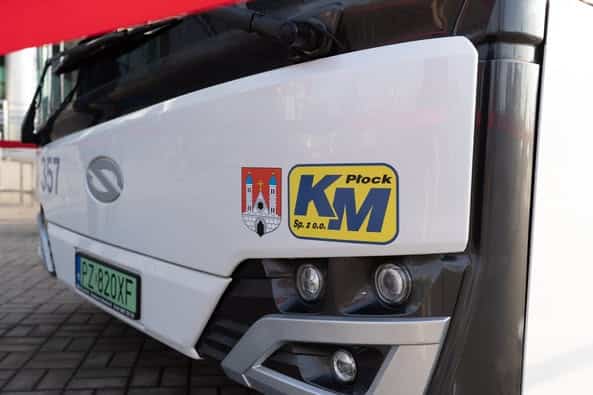 Kto dostarczy wodór do zamówionych przez Płock Solarisów?