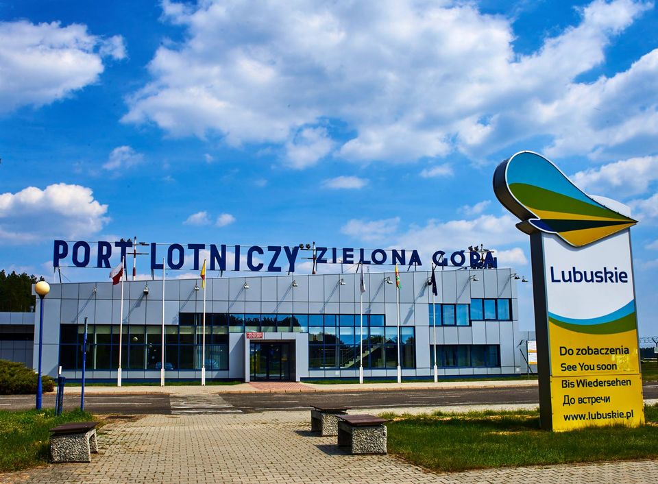 Ponad 21 tys. pasażerów od początku roku na lotnisku Zielona Góra-Babimost