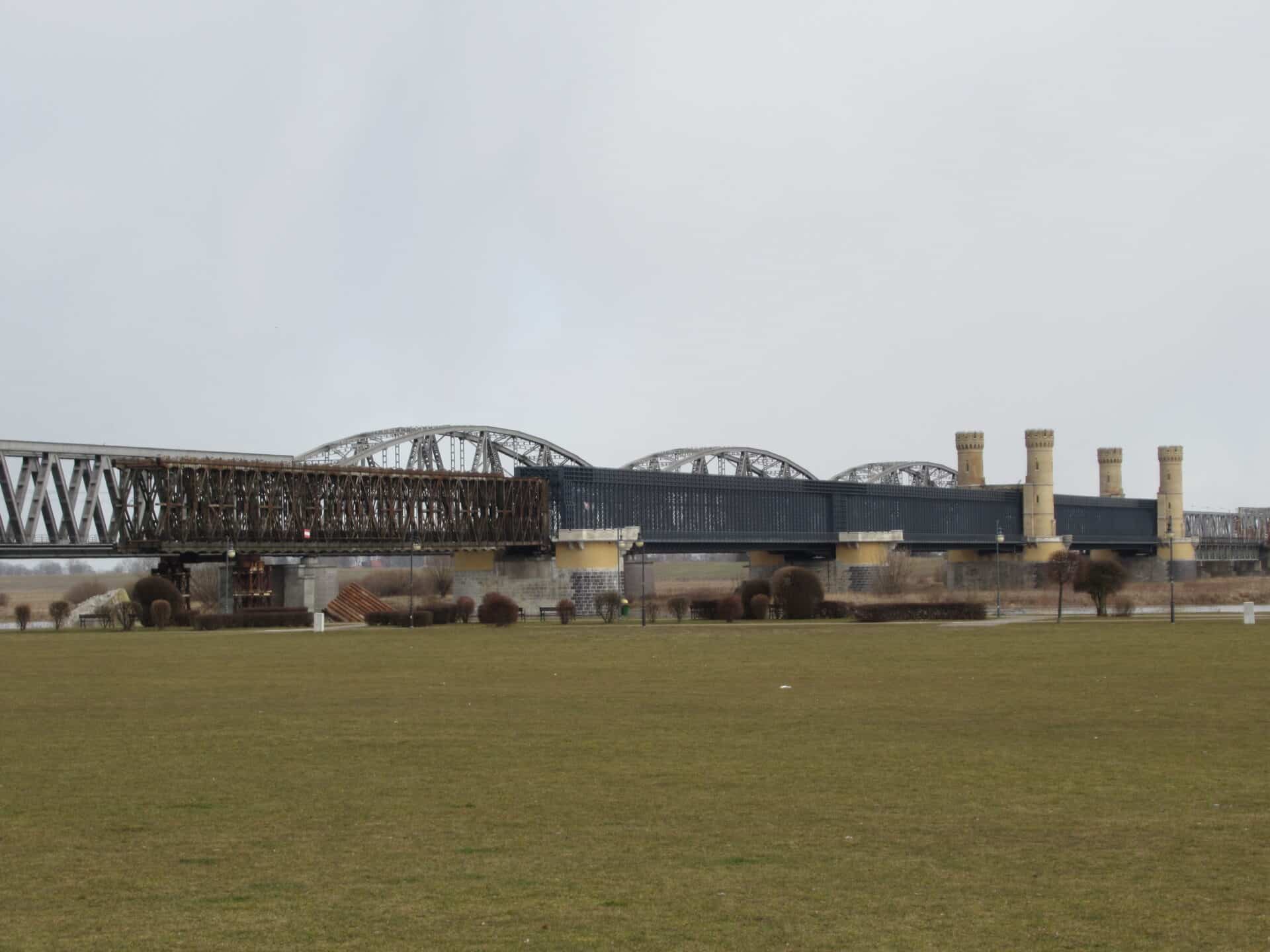 Inforail - Dawny most kolejowy w Tczewie zostanie wyremontowany