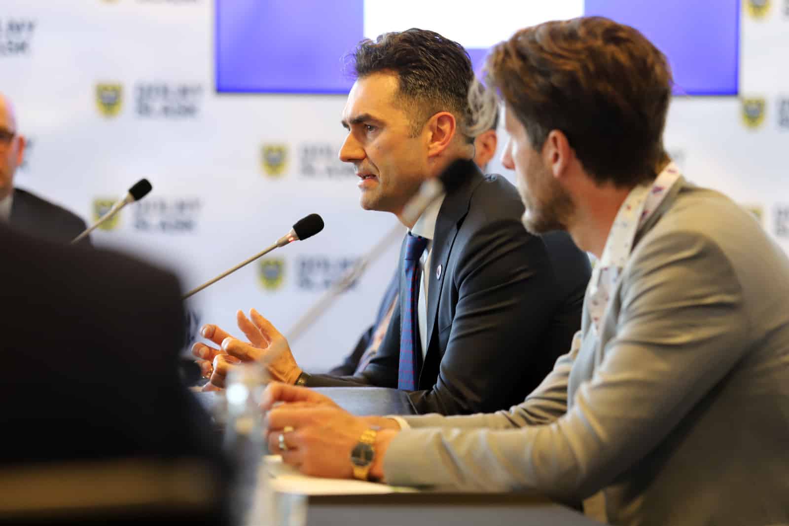 Inforail - Malepszak: Na Dolnym Śląsku skrócenie czasów przejazdów pociągów i nowe składy