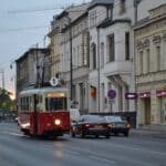 Sezon letni w Bydgoszczy: więcej tramwajów, dodatkowe kursy i atrakcje na torach