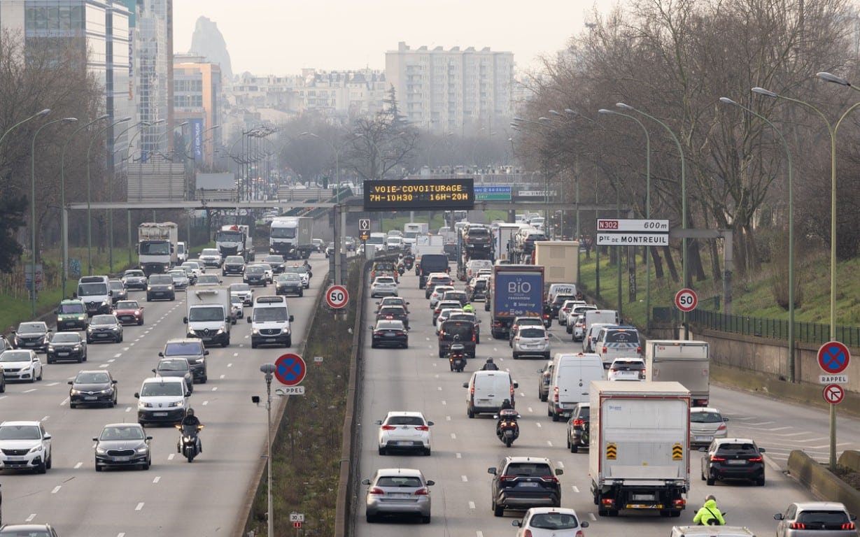 Infotrans - Paryż podał pierwsze dane po ograniczeniu prędkości na obwodnicy. Czy to działa?