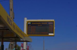 Ostrołęka ma trzy oferty na 10 wiat z tablicami SDIP