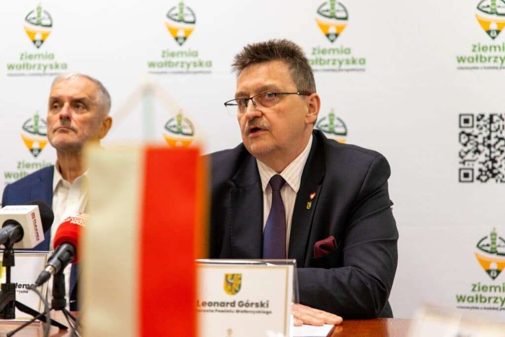 Transparentny podział środków FRPA w Powiecie Wałbrzyskim. Model na przyszłość?