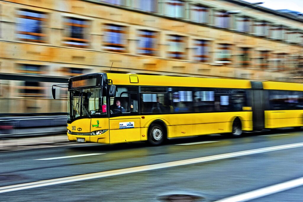 Darmowy transport w dniu wyborów: GZM, Jastrzębie-Zdrój i Wrocław. Kto jeszcze?