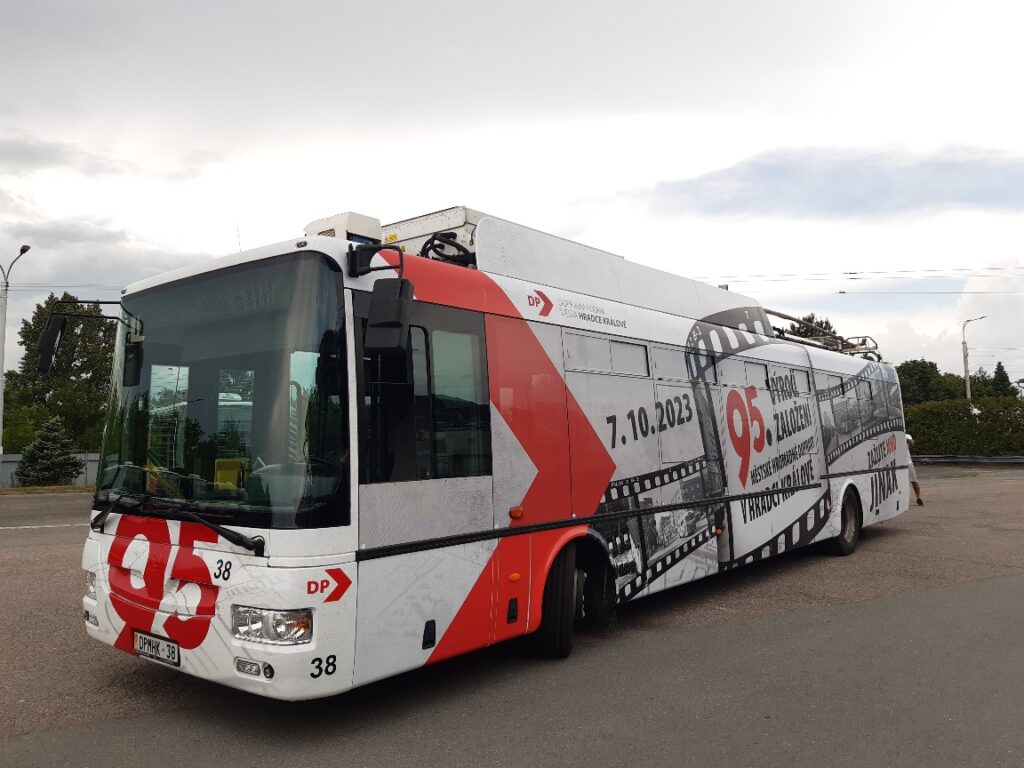 Hradec Králové z przetargiem na 8-letnią ramówkę. W puli do 31 trolejbusów / fot. DPmHK