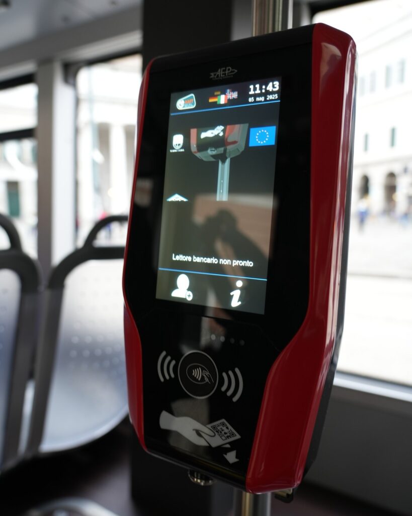 Genua inwestuje w trolejbusy nowej generacji. Solaris i Škoda dostarczą 112 pojazdów do końca 2025 roku
