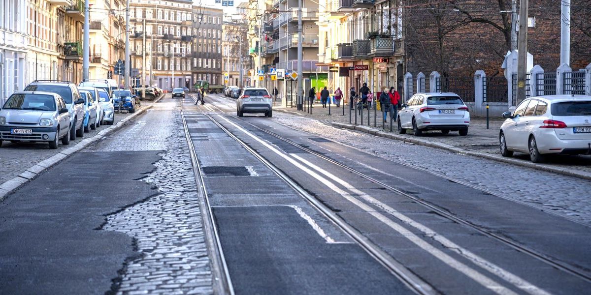 Infotram - Wrocław szykuje gruntowną przebudowę ulicy Słowiańskiej z torowiskiem tramwajowym