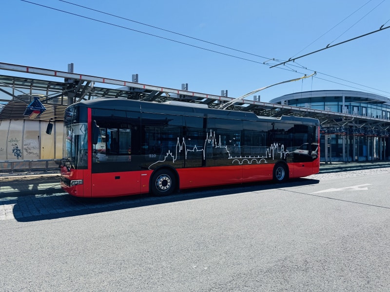 Solaris vs Bozankaya – walka o dostawę 20 trolejbusów z baterią LTO