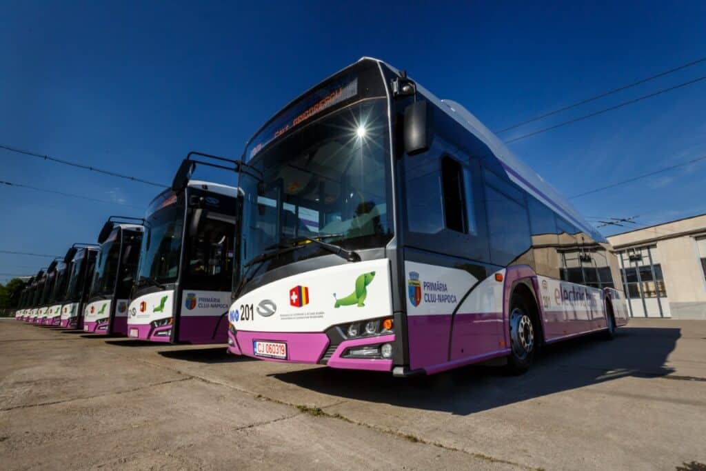 Solaris dostarczy 40 przegubowych elektrobusów dla Cluj-Napoca