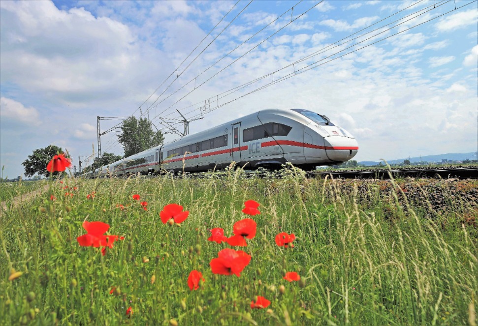 44 godziny podróży ICE za 44 euro. Nowa promocja Deutsche Bahn foto: DB