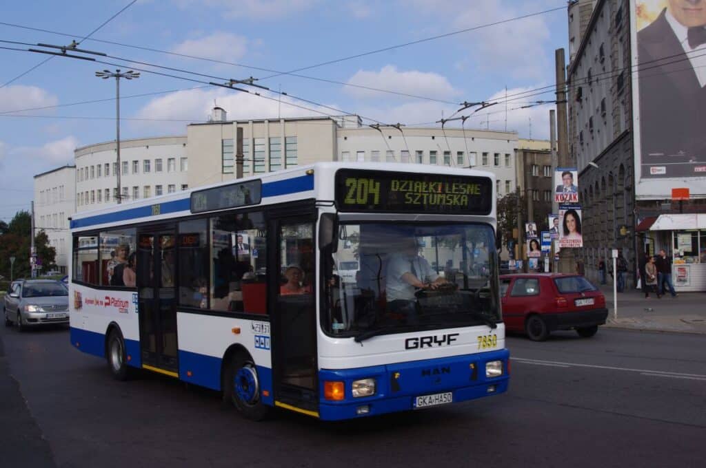 Autobus firmy Gryf
