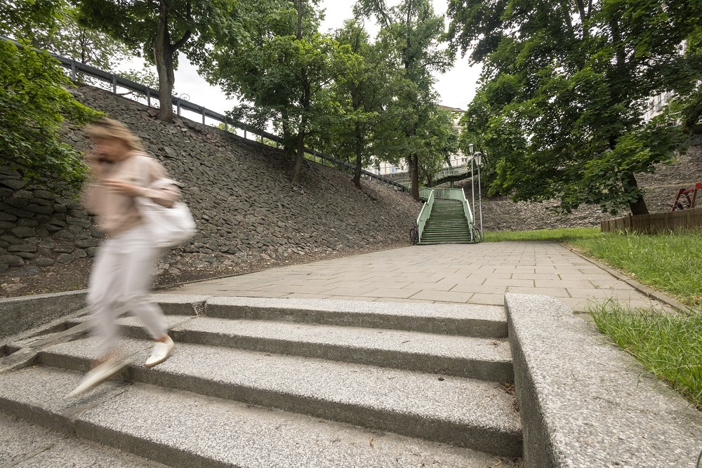 Warszawa z konkursem na Nową Karową. Co to oznacza dla rowerzystów?