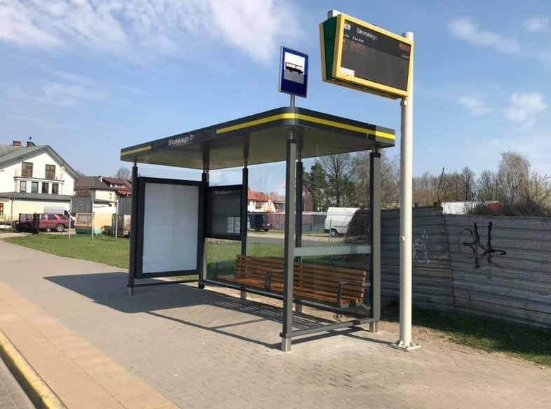 Ostrołęka ma trzy oferty na 10 wiat z tablicami SDIP. Od El-Przem, MpTechnology i Sprint