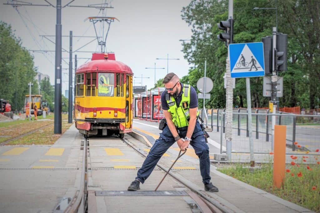 Pierwsze tramwaje pojechały na Stegny. Latem pasażerowie dostaną nową linią nr 19 źródło: TW