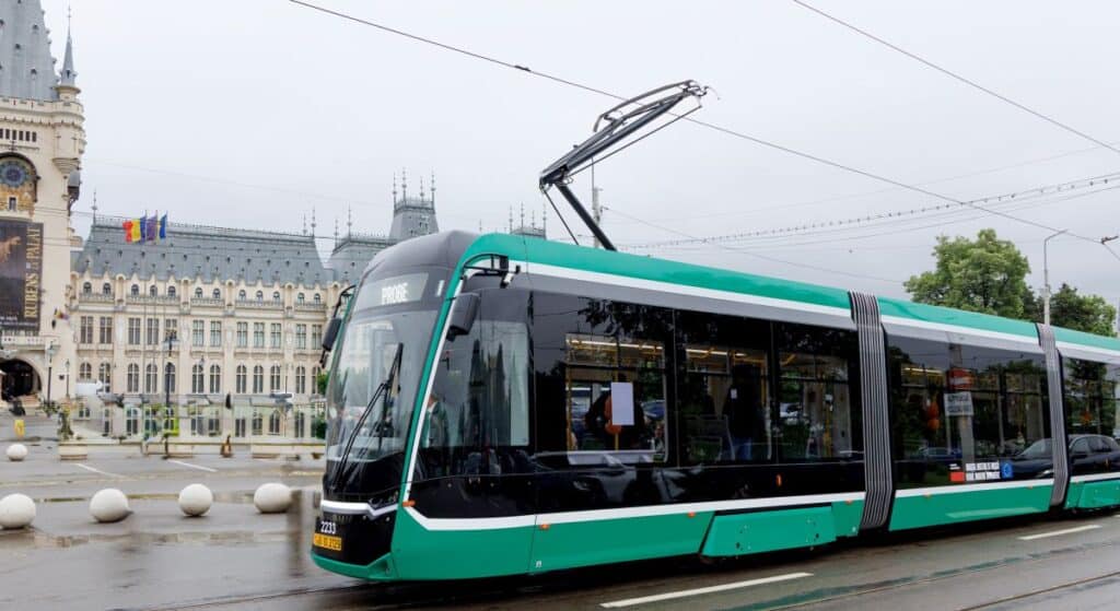Tramwaj Bozankaya