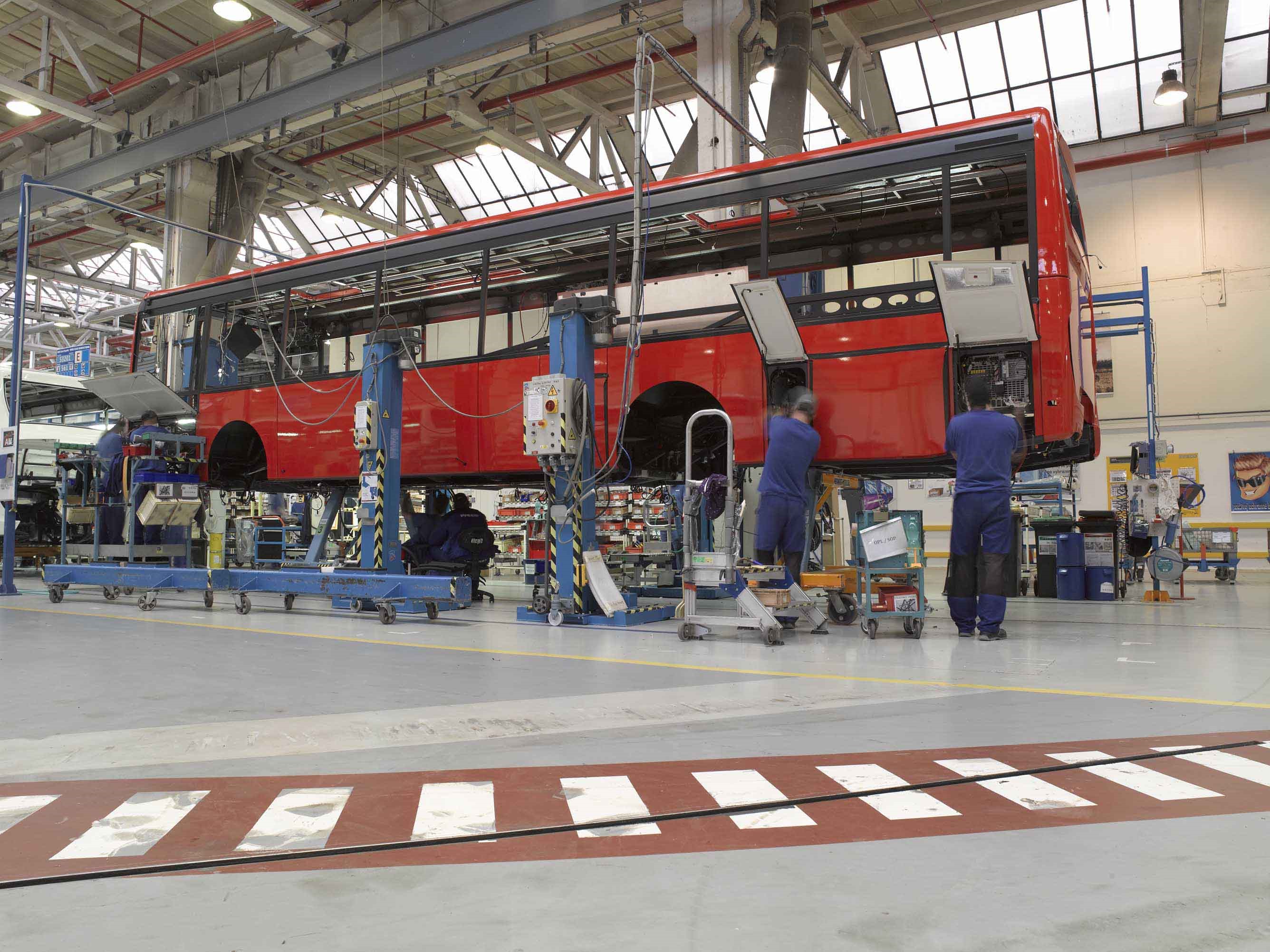 Infobus - Fabryka Iveco Vysoké Mýto zacznie testować nowe autobusy Crossway. Umocnienie pozycji