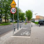 Po sześciu miesiącach od zakończenia prac, mieszkańcy Gdyni zauważyli, że na odcinku drogi rowerowej znowu pojawiły się ekipy remontowe.