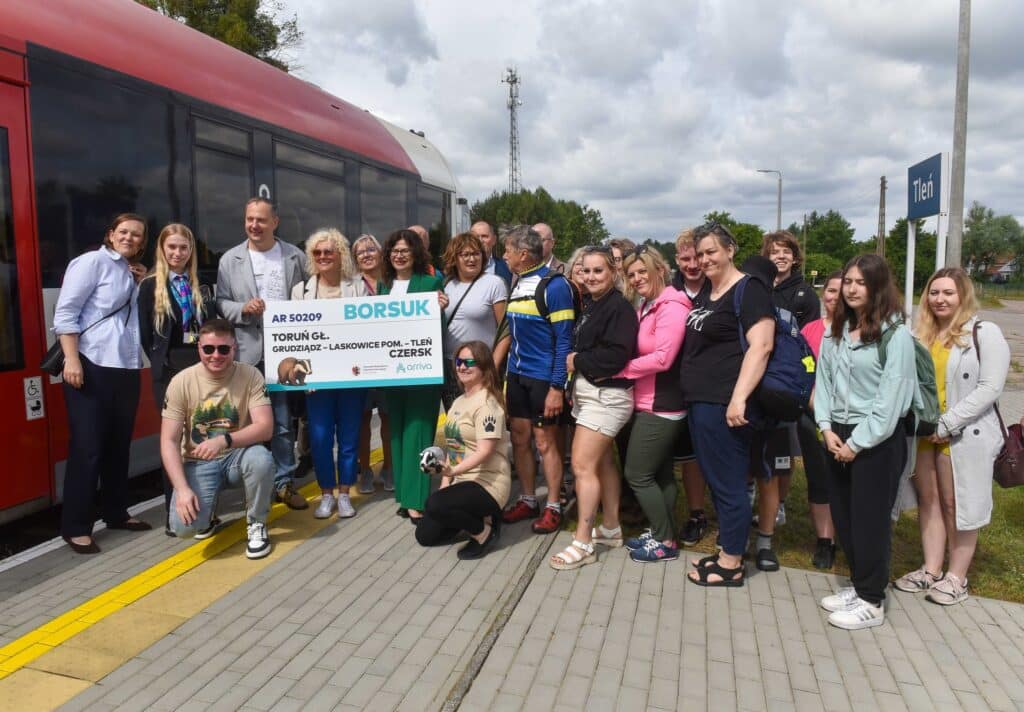Pociąg „Borsuk” ruszył na szlak. Nowe wakacyjne połączenie Arrivy do serca Borów Tucholskich foto: Arriva
