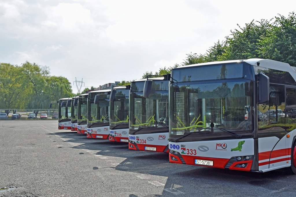 Kto kolejnym dostawcą elektrobusów dla MZK Jastrzębie-Zdrój? Analiza SWZ