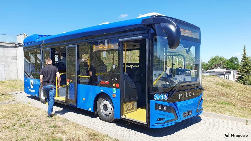 Kto dostarczy autobusy elektryczne po ARP do Mrągowa? Analiza SWZ