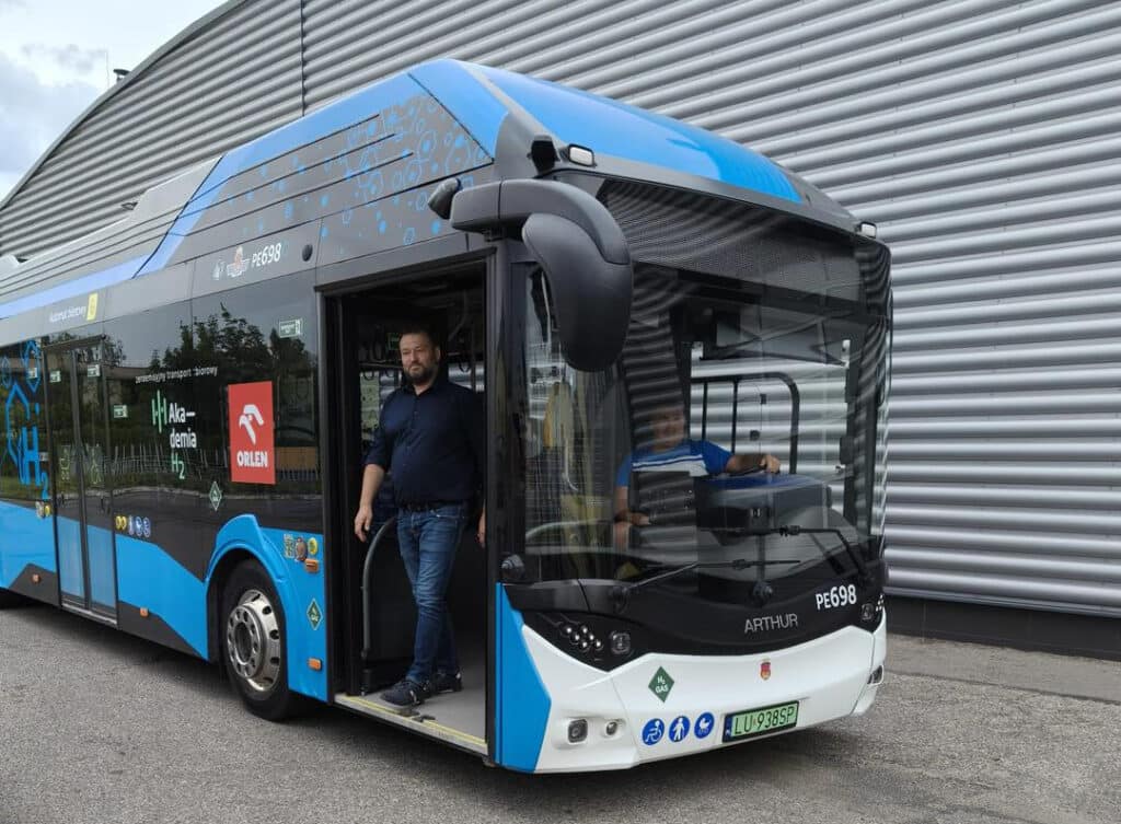 MPK Włocławek przetestuje jeszcze Arthur Busa. Autobus wodorowy wraca na ulice miasta