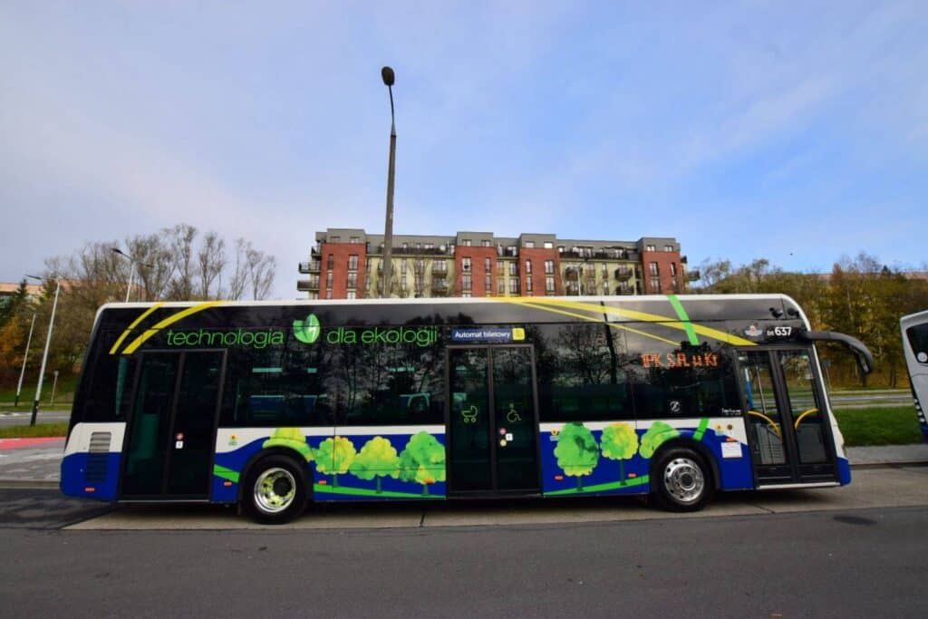 Kraków/ MPK podpisało umowę na dostawę 22 autobusów elektrycznych Irizar