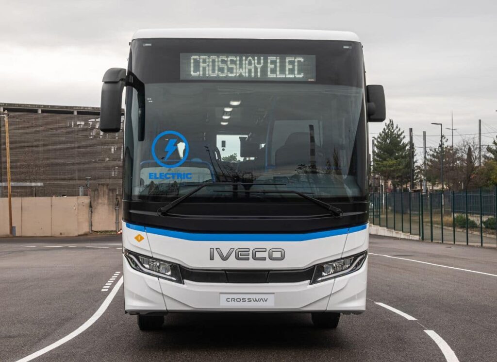 Powiat Słupski kupuje sześć autobusów elektrycznych klasy II kategorii MAXI plus ładowarki do elektrobusów.