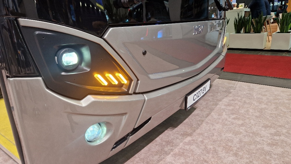 MCV na UITP 2025: Własne autobusy elektryczne obok licencyjnych Volvo 7900