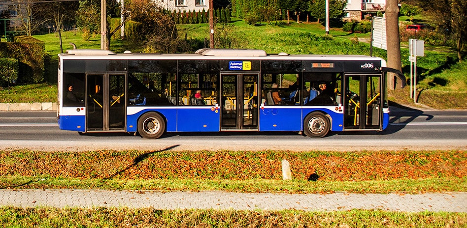 Koniec pewnej epoki: Mobilis wycofał stare autobusy AMZ oraz Conecto. W końcu fot. Mobilis