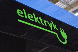 Szczecin stawia na elektromobilność. Solaris dostarczy autobusy elektryczne