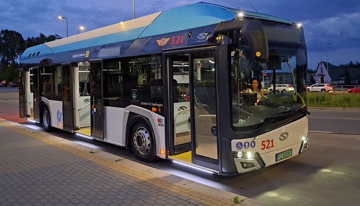 Infobus - MPK Tarnów testuje autobus wodorowy. Solaris Urbino 12 hydrogen na ulicach miasta